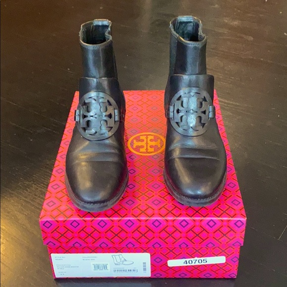 Tory Burch “Miller”Bootie Black Leather size 6 1/2 - Picture 1 of 13